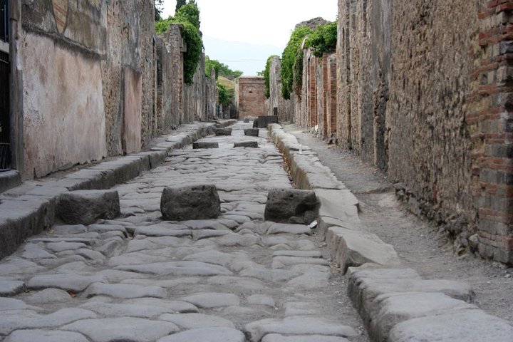 Private Day Trip from Naples to Amalfi Coast and Ruins of Pompeii - Image 2