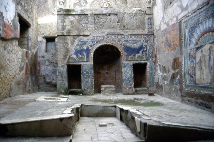 Private full day tour Ercolano Vesuvio and winery  - Image 3