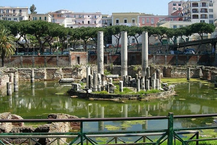 Private full day tour Phlegrean firlds Pozzuoli and Cuma - Image 1