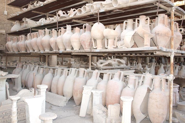 Private Pompeii Tour and Archeological Museum of Naples - Image 3