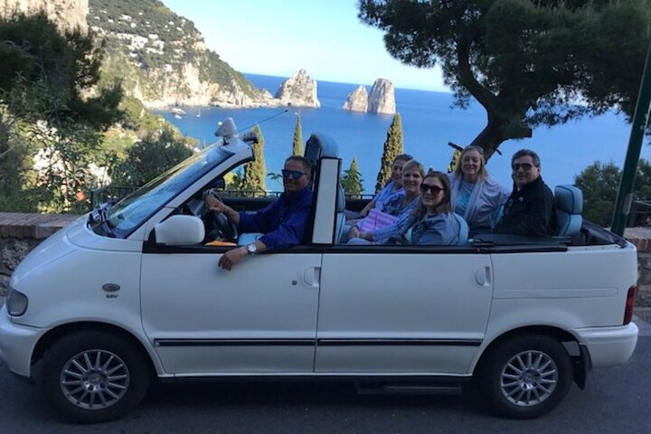 Private Tour in Capri and Blue Grotto Naples Italy - Image 1