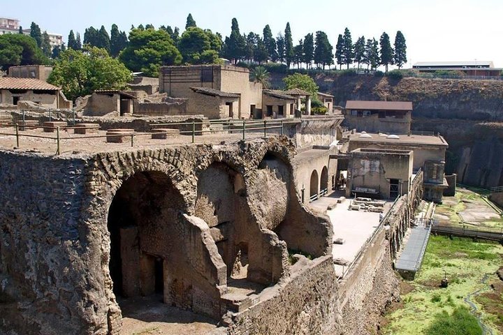 Private Tour Of Herculaneum & Mount Vesuvius - Image 5