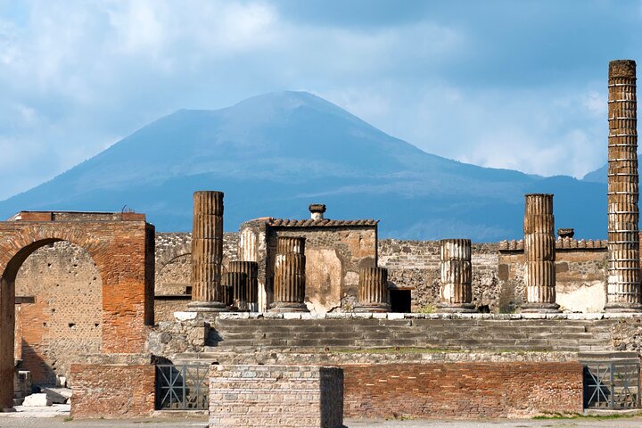 Private Tour of Pompeii and the Amalfi Coast from Sorrento or Naples - Image 3