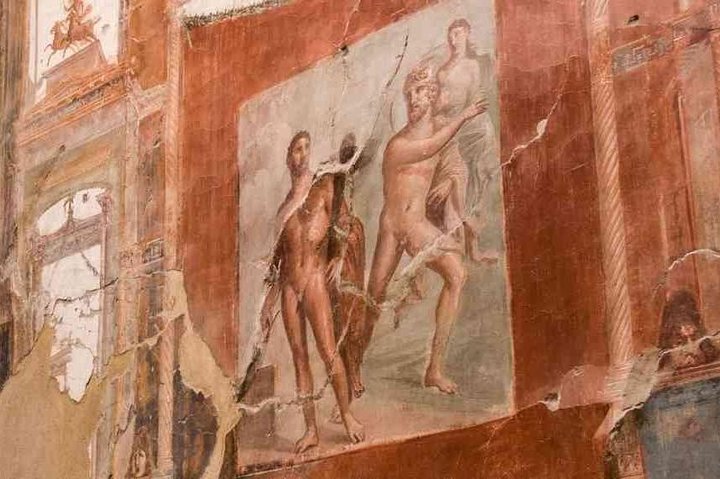 Private tour to Pompeii Herculaneum and Vesuvius - Image 4