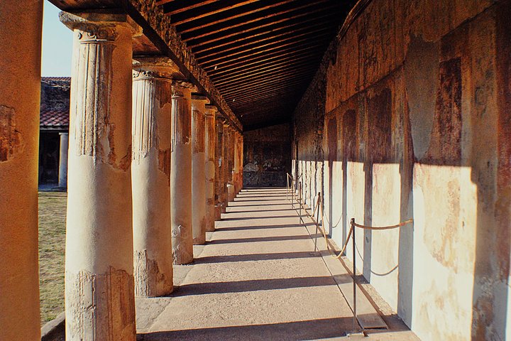 Private Tour to Pompeii, Sorrento and Positano Full-Day  - Image 4