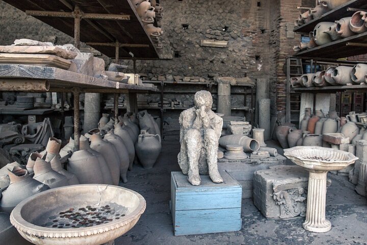 Private Transfer Naples to Positano with Guided Tour in Pompei - Image 4