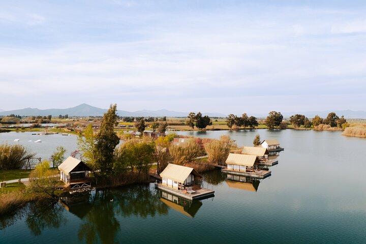 Relax immersed in the nature of the Nabi lakes - Image 2