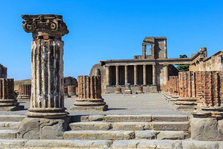 Shore excursion Guided Tour of Pompeii Ruins and Sorrento with a Farmhouse Lunch - Image 5