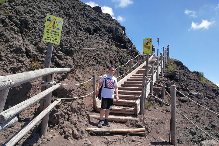 Shore excursion Vesuvius and Pompeii site. - Image 5