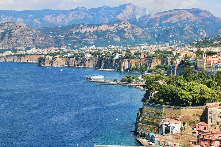 Sorrento and Amalfi Coast Independent Day Trip from Naples - Image 1