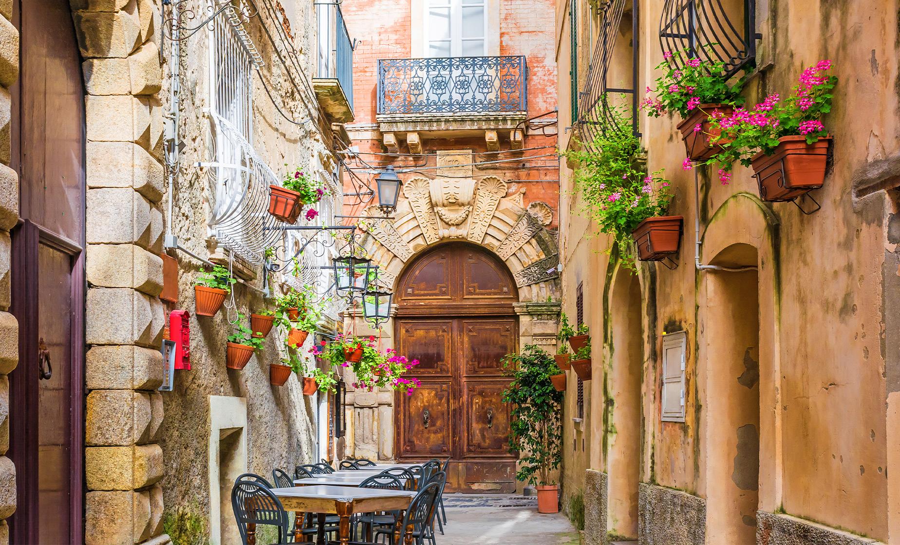 Sorrento and Positano on your Own with Pompeii Skip the Line - Image 1