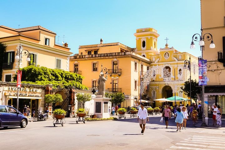 Sorrento & Pompeii With Skip The Line Tickets From Naples Port - Image 2