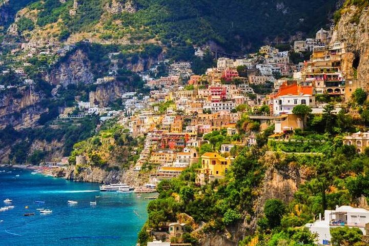 Tour di mezza giornata Positano e Sorrento da Napoli - Image 3
