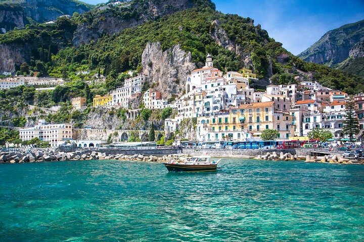 Tour di mezza giornata Positano e Sorrento da Napoli - Image 1