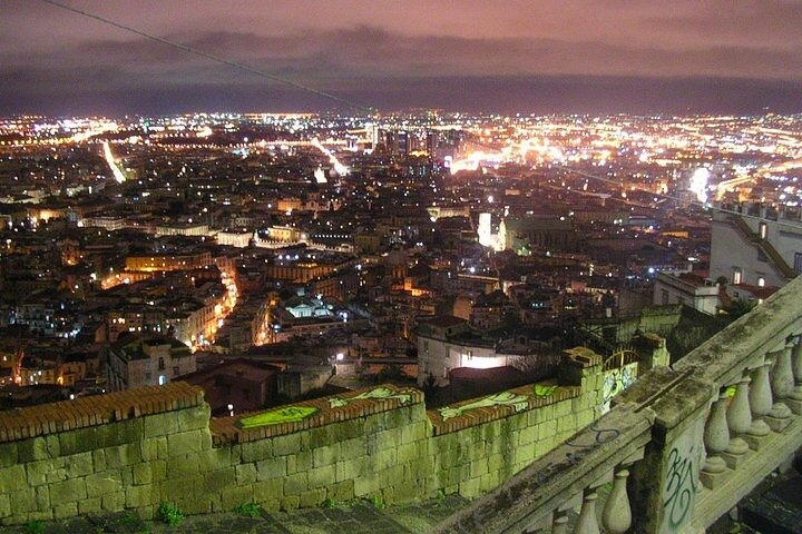 Tour of Naples by night with pizza dinner - Image 4