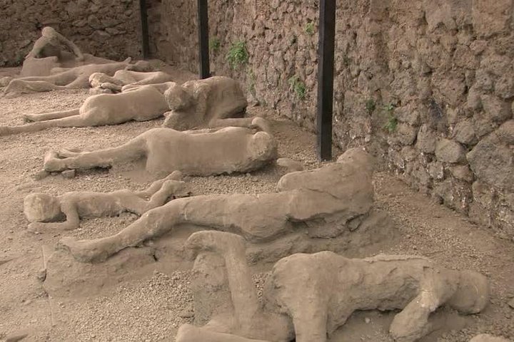 Tour of Pompeii and Naples - Image 4