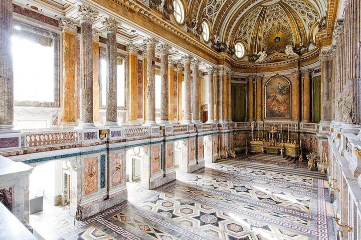 Tour Royal Palace of Caserta + "La Reggia" Outlet - Image 2