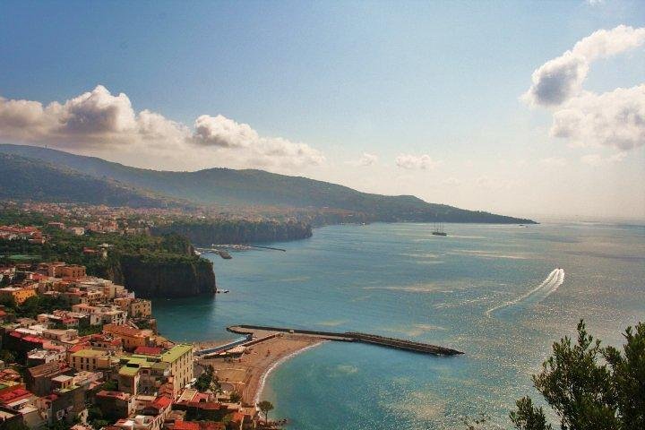 Tour Sorrento Pompei Vesuvio - Image 1