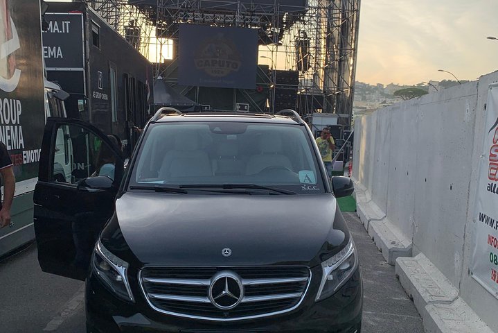 transfer from Naples airport to the Beverello pier or hotel in Naples - Image 1