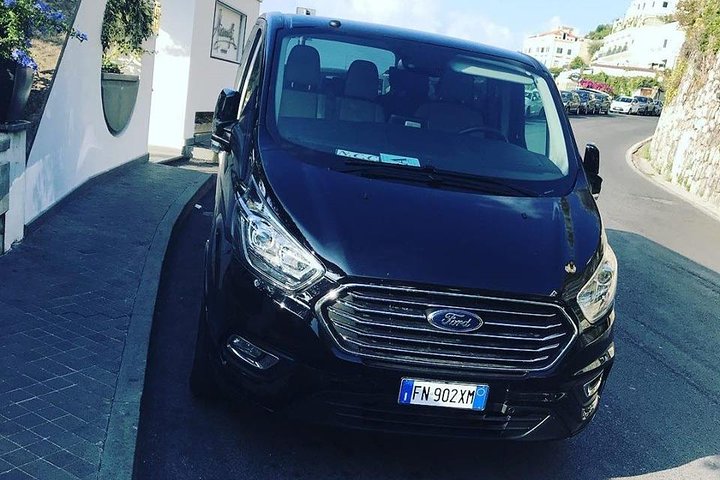 transfer from Naples airport to the Beverello pier or hotel in Naples - Image 3