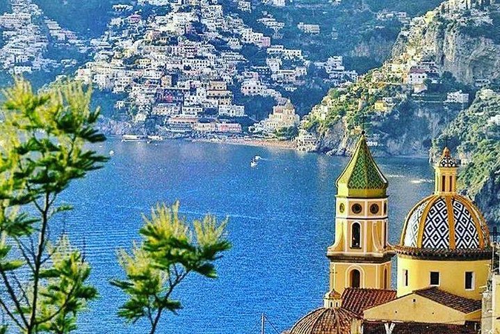 Transfer from Naples to Positano with a stop at Pompeii or Positano to Naples  - Image 1