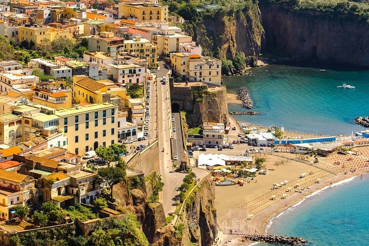 Visit Pompeii Sorrento Positano from Naples - Image 4