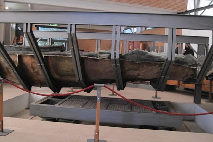 Visit to the archaeological park of Herculaneum - Image 4