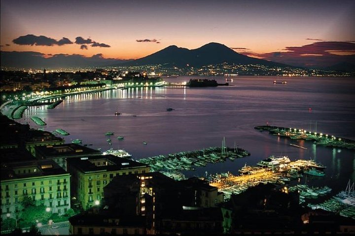  Volcano Vesuvius & Pompeii Included Pizza - Image 5