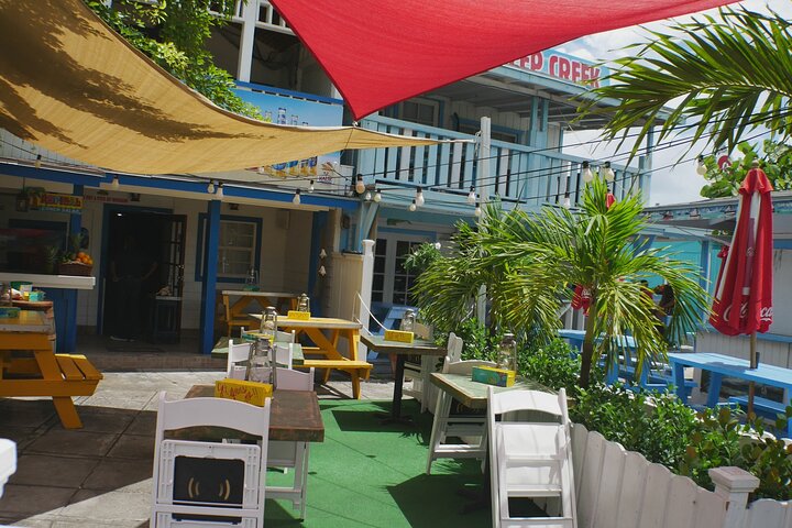 Pick up & Drop off Transfer From Anywhere in Nassau to Arawak Cay - Image 4