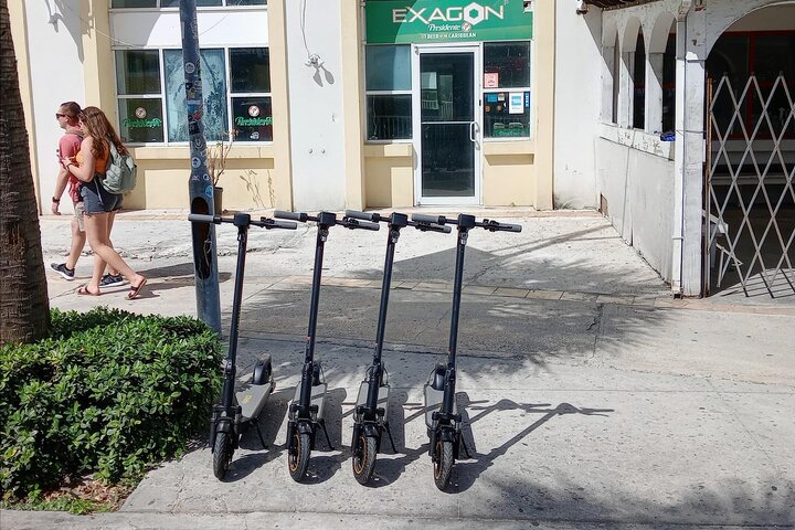 Private Electric Foot Scooter Tours in Nassau - Image 1