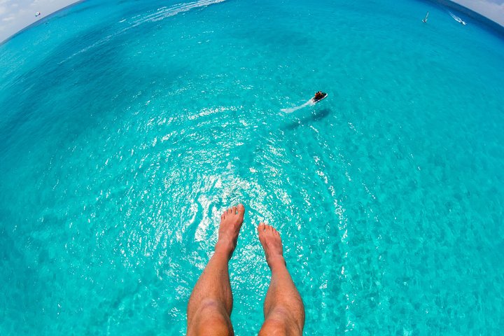 Single Parasail Over Cabbage Beach, the Bahamas - Image 1