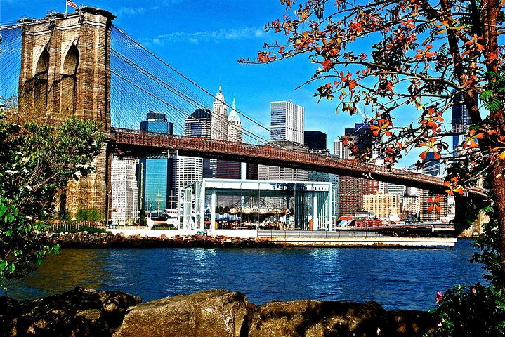 Brooklyn, Queens, and the Bronx Private Tour with a Driver-Guide - Image 3