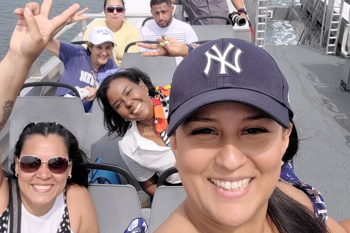 Full Day Private Tour in New York and Statue of Liberty - Image 4