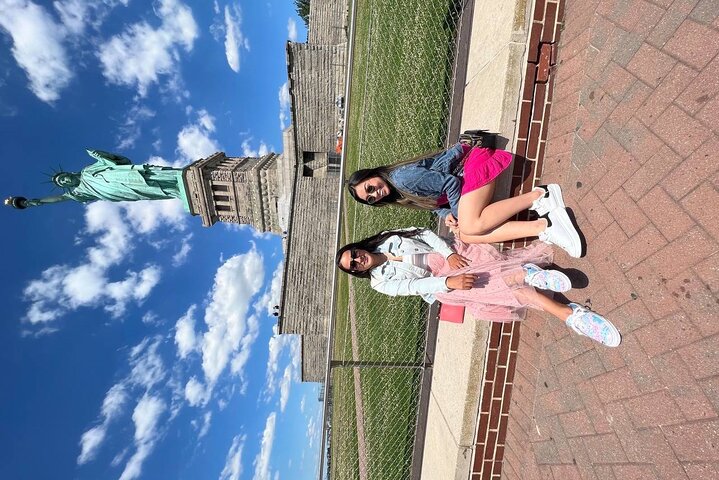 Full Day Private Tour in New York and Statue of Liberty - Image 5