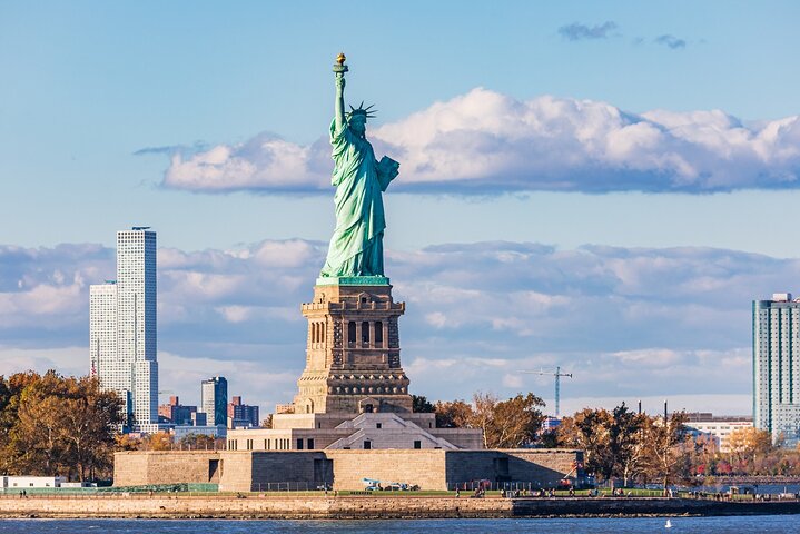 Full Day Private Walking Tour in New York from New York hotels - Image 5