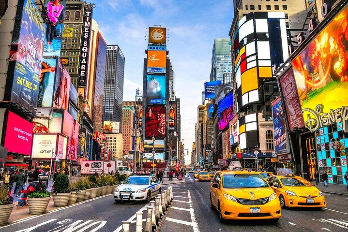 Full Day Private Walking Tour in New York from New York hotels - Image 1