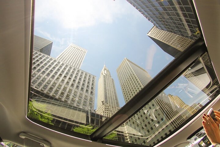 Highlights Car Tour of Manhattan with Optional Walking Tour - Image 1
