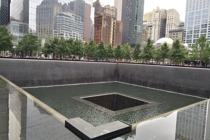 New York 9/11 Memorial Museum & Ground Zero Guided Tour - Image 2