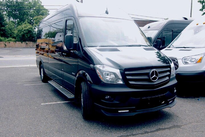  NYC Private Tour With Tour Guide-Stretch Limo, SUV Or Luxury Van - Image 4