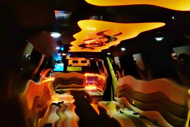NYC Sightseeing Tour Manhattan (Cadillac Escalade Jet Door) - Image 4