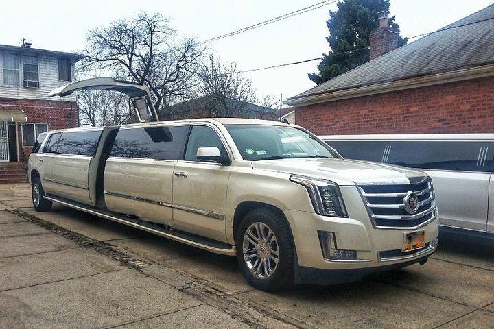 NYC Sightseeing Tour Manhattan (NEW Cadillac Escalade Jet Door Limousine) - Image 1