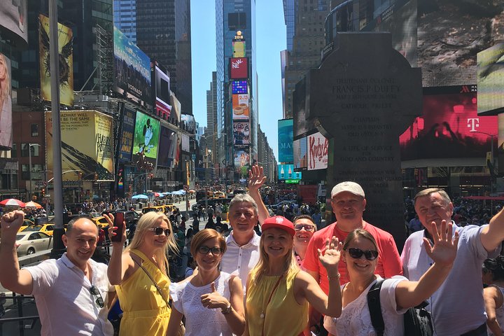 Private Driving Highlights Tour of New York (Half Day) - Image 3