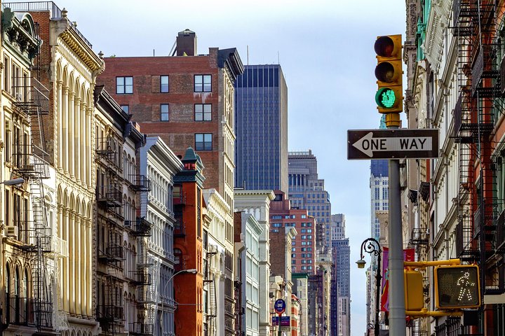 Private Jeep Tour: Enjoy and open top view of Downtown New York  - Image 2