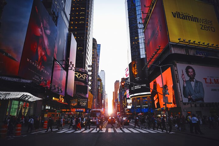 Private Tour: Discover the Best of New York with Local Insiders - Image 1