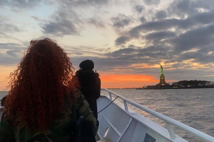 Statue of Liberty and Ellis Island Sunset Cruise in New York Shared Tour - Image 2