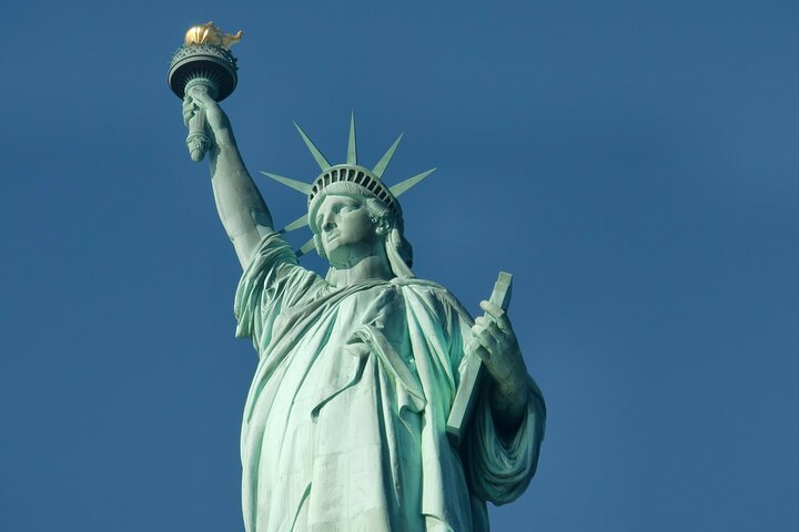 Statue of Liberty Express Sightseeing cruise in New York  - Image 4