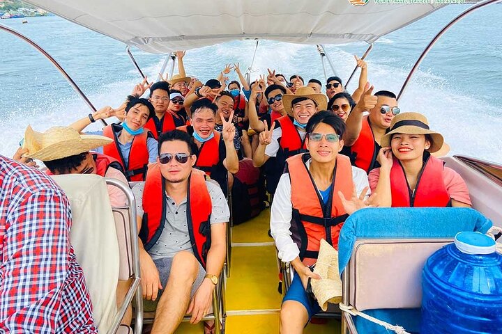 4 Islands Nha Trang Tour - Image 2