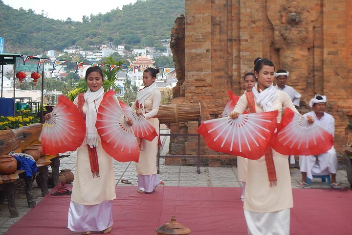 City and countryside tour of Nha Trang - Image 1