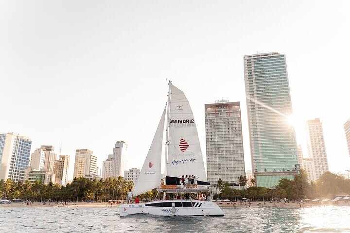 Sunset on Catamaran Joint Tour - Image 2