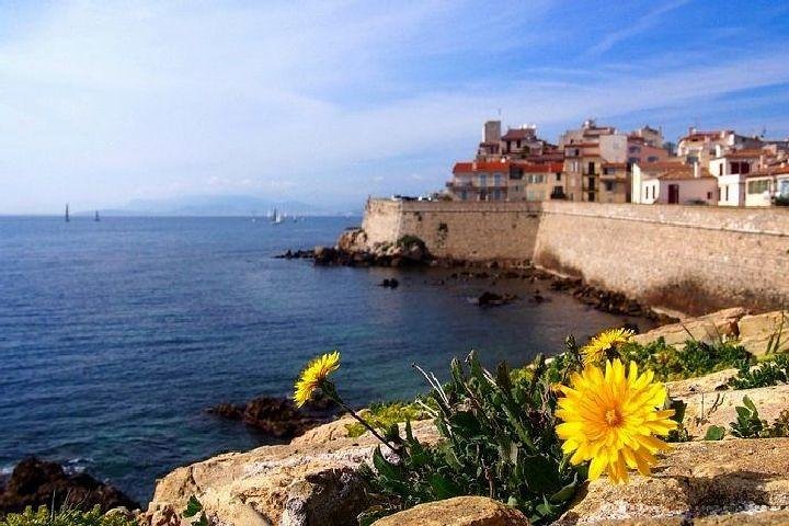 Cannes Shore Excursion to Grasse, Antibes & St Paul de Vence Full Day Tour - Image 2